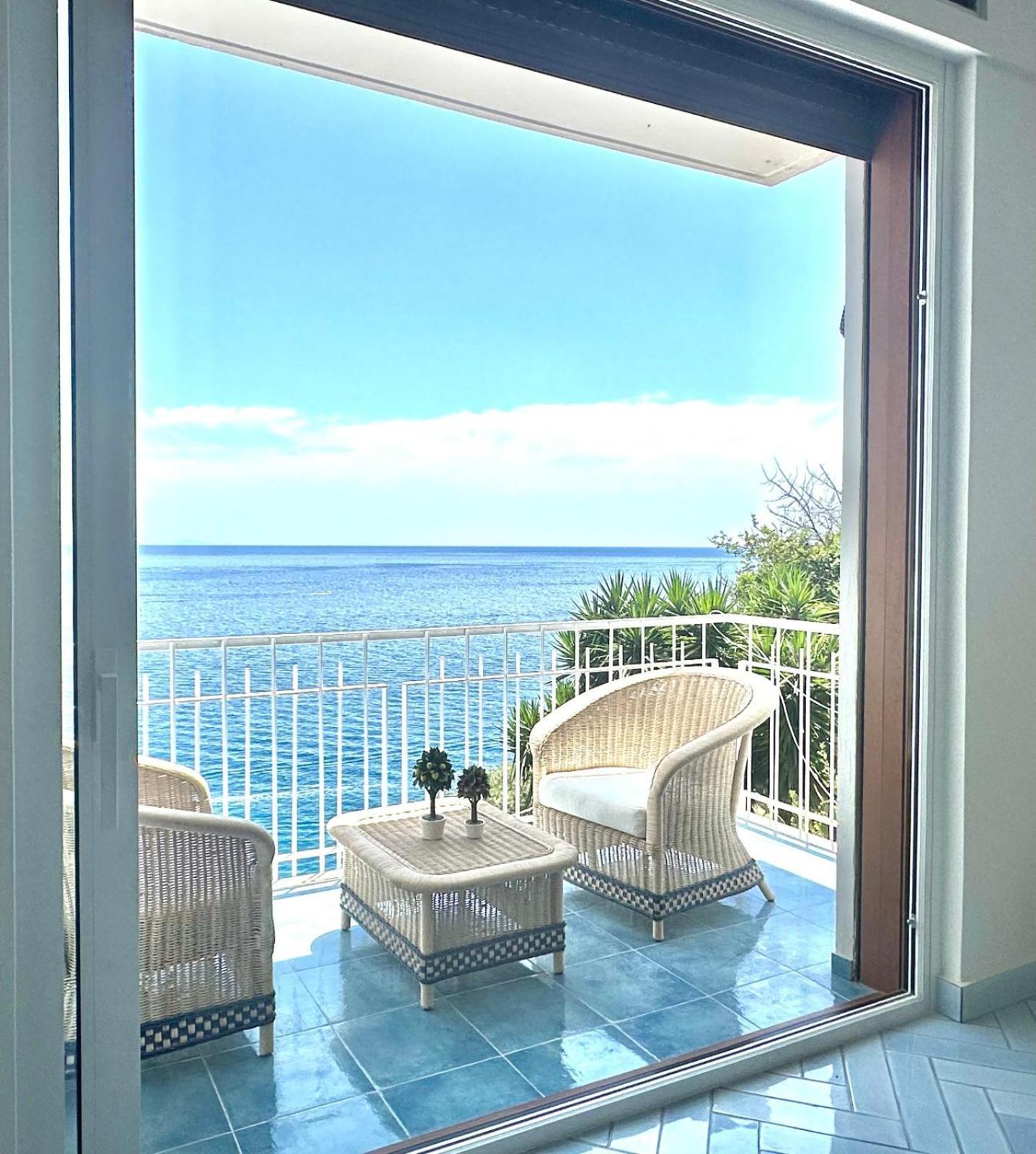Dimora Collection - Amalfi - Boutique Luxury Residence With Direct Sea View And Access Buitenkant foto